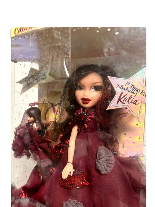 2004 Bratz Holiday Katia Doll