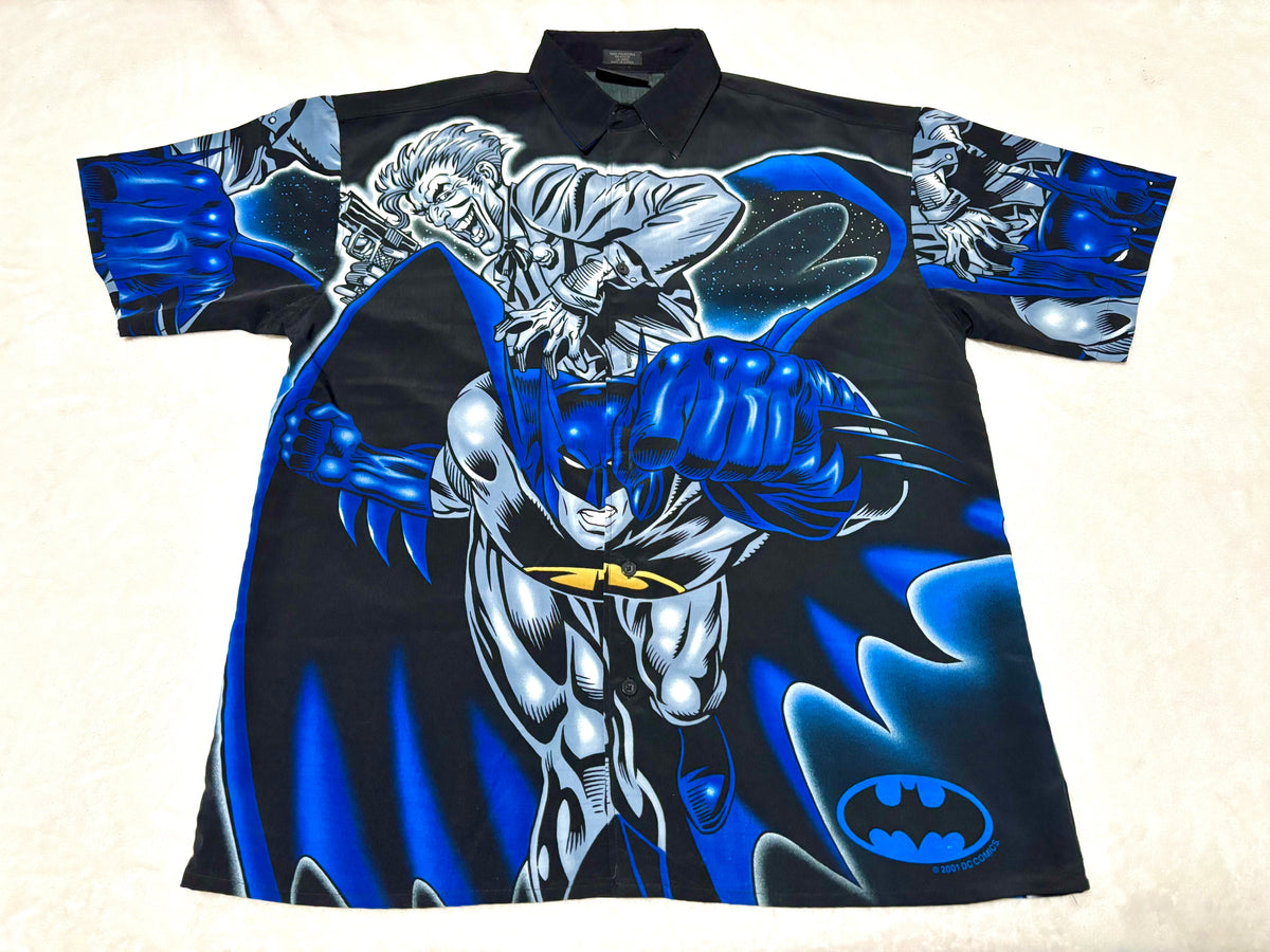 2001 Batman DC Comics Button up